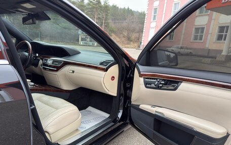 Mercedes-Benz S-Класс, 2013 год, 1 650 000 рублей, 20 фотография