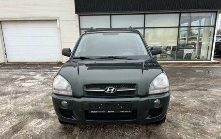 Hyundai Tucson III, 2008 год, 749 000 рублей, 2 фотография