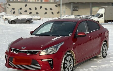 KIA Rio IV, 2018 год, 1 300 000 рублей, 2 фотография