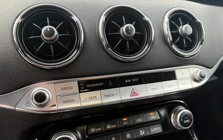 KIA Stinger I, 2018 год, 1 990 000 рублей, 13 фотография