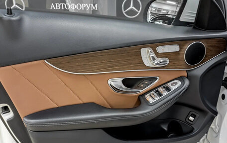 Mercedes-Benz C-Класс, 2018 год, 3 000 000 рублей, 17 фотография