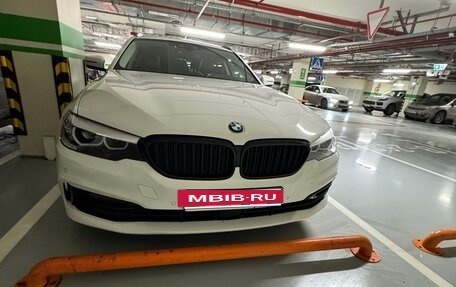 BMW 5 серия, 2019 год, 3 840 000 рублей, 3 фотография