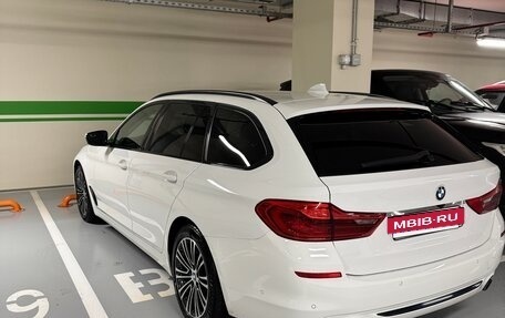 BMW 5 серия, 2019 год, 3 840 000 рублей, 2 фотография