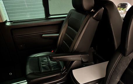 Volkswagen Multivan T6 рестайлинг, 2020 год, 6 650 000 рублей, 18 фотография