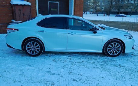 Toyota Camry, 2020 год, 2 875 000 рублей, 3 фотография