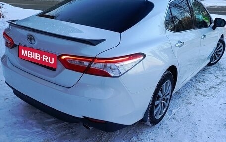 Toyota Camry, 2020 год, 2 875 000 рублей, 5 фотография