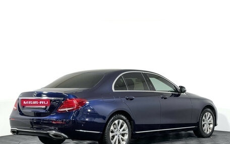 Mercedes-Benz E-Класс, 2016 год, 3 097 000 рублей, 5 фотография