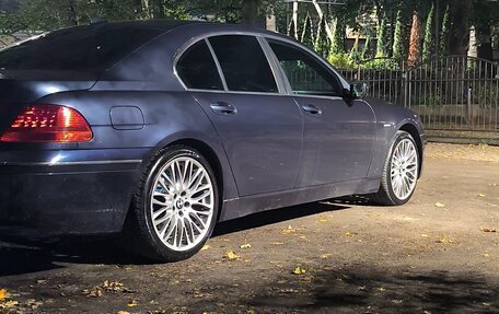 BMW 7 серия, 2002 год, 900 000 рублей, 2 фотография
