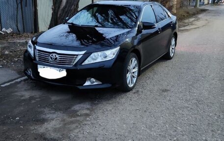 Toyota Camry, 2012 год, 1 350 000 рублей, 2 фотография
