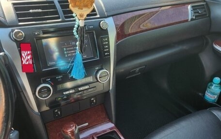 Toyota Camry, 2012 год, 1 350 000 рублей, 4 фотография