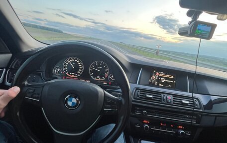 BMW 5 серия, 2014 год, 2 100 000 рублей, 10 фотография