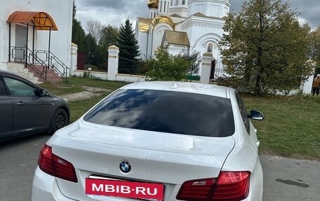 BMW 5 серия, 2014 год, 2 100 000 рублей, 3 фотография