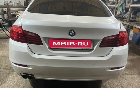 BMW 5 серия, 2014 год, 2 100 000 рублей, 8 фотография