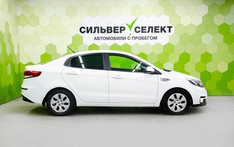 KIA Rio III рестайлинг, 2015 год, 1 100 000 рублей, 8 фотография