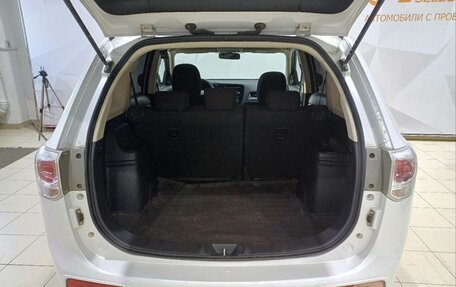 Mitsubishi Outlander III рестайлинг 3, 2014 год, 1 490 000 рублей, 36 фотография