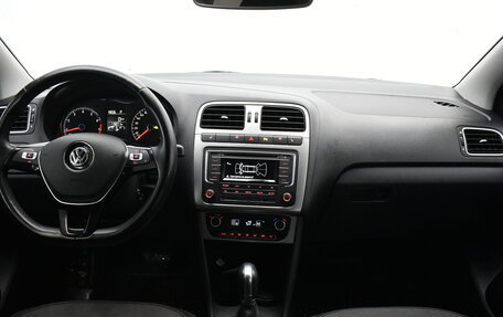 Volkswagen Polo VI (EU Market), 2018 год, 1 330 000 рублей, 5 фотография