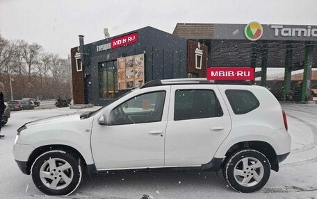 Renault Duster I рестайлинг, 2012 год, 750 000 рублей, 2 фотография