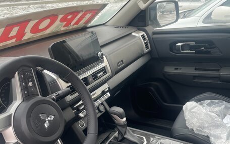 Mitsubishi L200, 2025 год, 5 000 000 рублей, 4 фотография