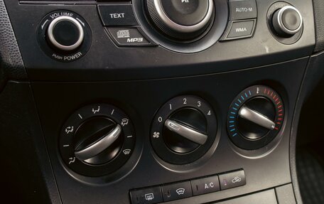 Mazda 3, 2012 год, 1 095 000 рублей, 16 фотография