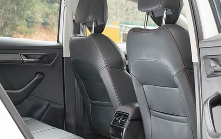 Skoda Karoq I, 2024 год, 2 400 333 рублей, 16 фотография