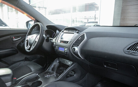 Hyundai ix35 I рестайлинг, 2011 год, 1 355 000 рублей, 20 фотография