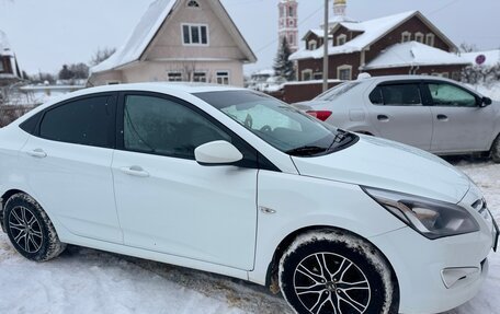 Hyundai Solaris II рестайлинг, 2016 год, 890 000 рублей, 4 фотография