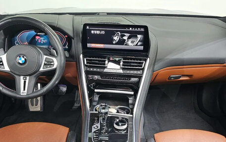 BMW 8 серия, 2024 год, 12 890 000 рублей, 7 фотография