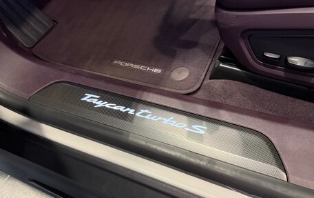 Porsche Taycan I, 2021 год, 9 990 000 рублей, 15 фотография