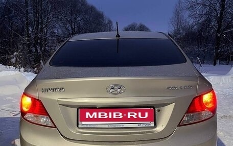 Hyundai Solaris II рестайлинг, 2011 год, 610 000 рублей, 5 фотография