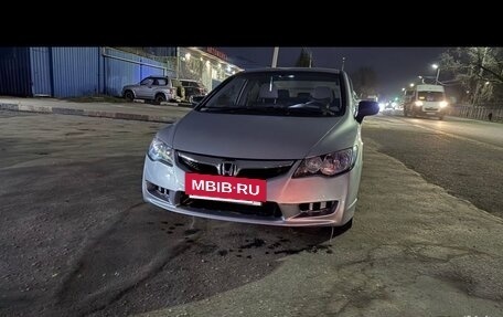 Honda Civic VIII, 2008 год, 700 000 рублей, 3 фотография