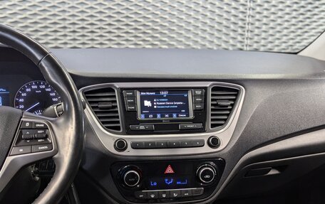 Hyundai Solaris II рестайлинг, 2018 год, 1 350 000 рублей, 16 фотография