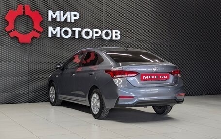 Hyundai Solaris II рестайлинг, 2018 год, 1 350 000 рублей, 6 фотография