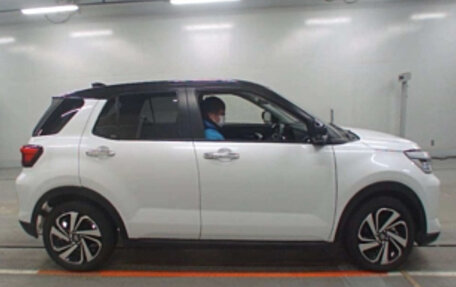 Toyota Raize I, 2025 год, 1 390 000 рублей, 3 фотография