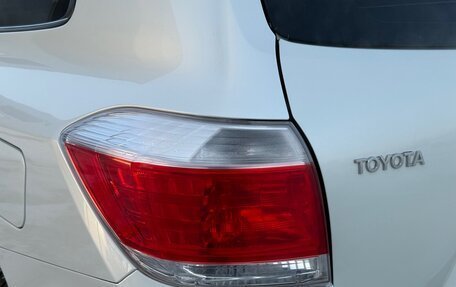 Toyota Highlander III, 2012 год, 1 850 000 рублей, 15 фотография