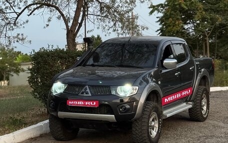 Mitsubishi L200 IV рестайлинг, 2012 год, 1 380 000 рублей, 1 фотография