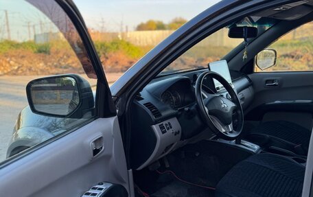 Mitsubishi L200 IV рестайлинг, 2012 год, 1 380 000 рублей, 3 фотография