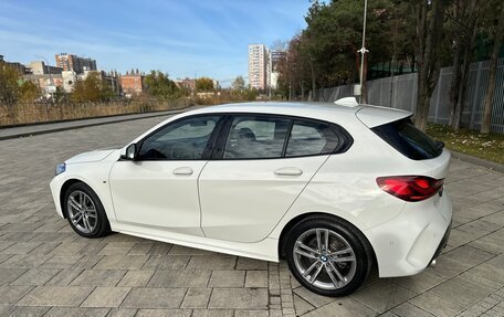 BMW 1 серия, 2021 год, 3 100 000 рублей, 34 фотография