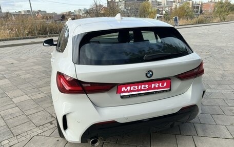 BMW 1 серия, 2021 год, 3 100 000 рублей, 23 фотография