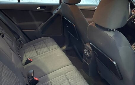 Volkswagen Tiguan I, 2011 год, 900 000 рублей, 9 фотография