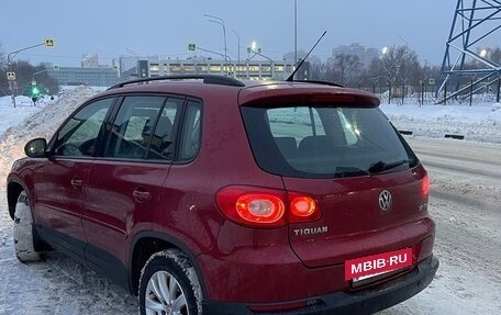 Volkswagen Tiguan I, 2011 год, 900 000 рублей, 6 фотография