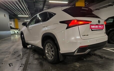 Lexus NX I, 2021 год, 5 100 000 рублей, 4 фотография