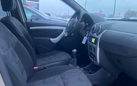 Renault Sandero I, 2012 год, 561 000 рублей, 15 фотография