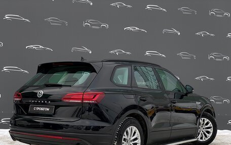 Volkswagen Touareg III, 2018 год, 4 952 800 рублей, 2 фотография