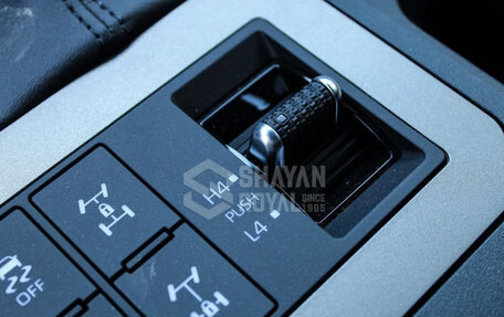 Toyota Land Cruiser Prado, 2025 год, 9 500 000 рублей, 18 фотография