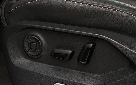 Volkswagen Touareg III, 2018 год, 4 952 800 рублей, 6 фотография