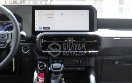 Toyota Land Cruiser Prado, 2025 год, 9 500 000 рублей, 12 фотография