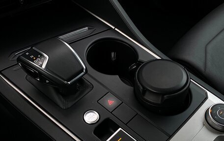 Volkswagen Touareg III, 2018 год, 4 952 800 рублей, 20 фотография