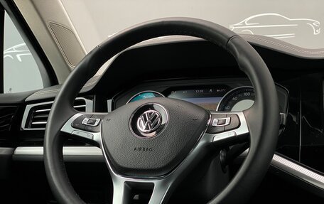 Volkswagen Touareg III, 2018 год, 4 952 800 рублей, 27 фотография