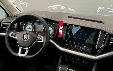 Volkswagen Touareg III, 2018 год, 4 952 800 рублей, 18 фотография