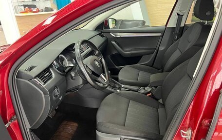 Skoda Octavia, 2017 год, 1 375 000 рублей, 9 фотография